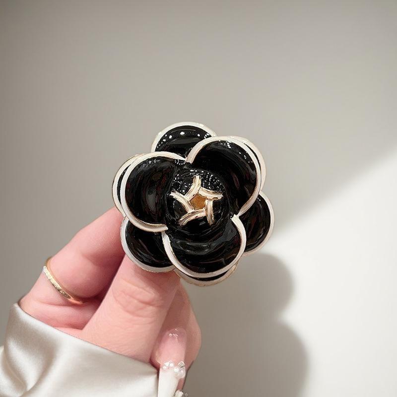 Black White Fabric Camellia Flower Brooches For Woman Men Mourning Brooch Pins Dress Shirt Fashion Accessories