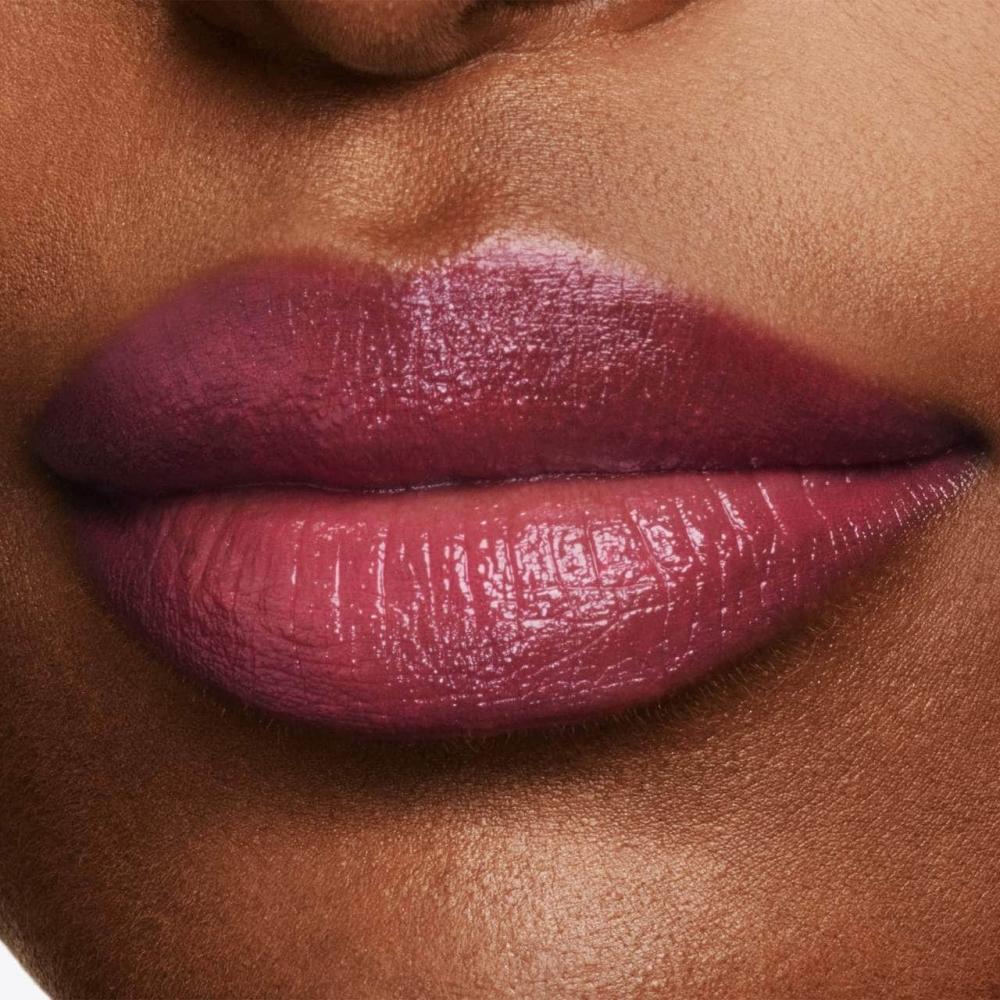 Tom Ford Soleil Lip Balm For GlowinG Hydration 0.09 Oz 2.8 G 06 Isle Berry