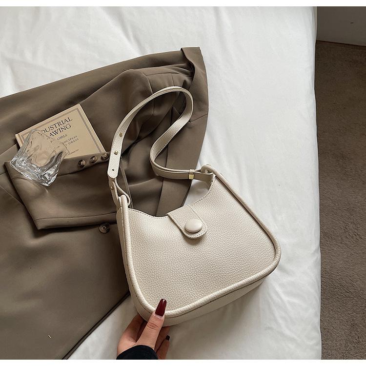 

This year s popular small bag women 2025 new simple and versatile shoulder messenger bag Internet celebrity texture Korean small square bag