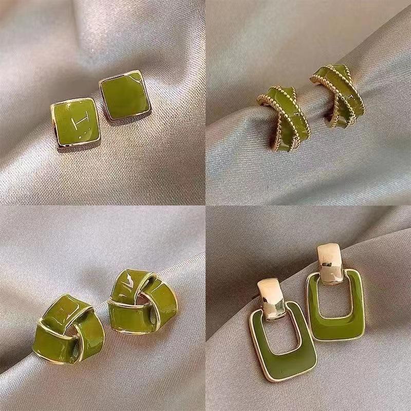 2025 Vintage Green Geometric Earrings for Women Trendy Elegant Small Cute Square Stud Earrings Aesthetic Party Jewelry Gifts