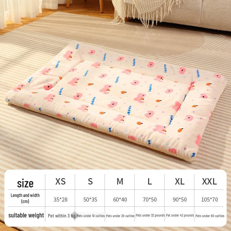 Cozy Bear Design Pet Blanket: Warm Winter Mat for Dog Houses & Cat Beds