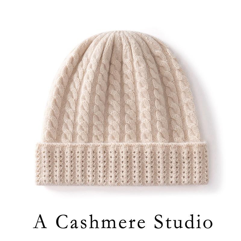 Autumn and Winter Fashion Hat Women's Warm Wool Hat Knitted Hat Cycling Winter Cashmere Hat Versatile Wool Hat
