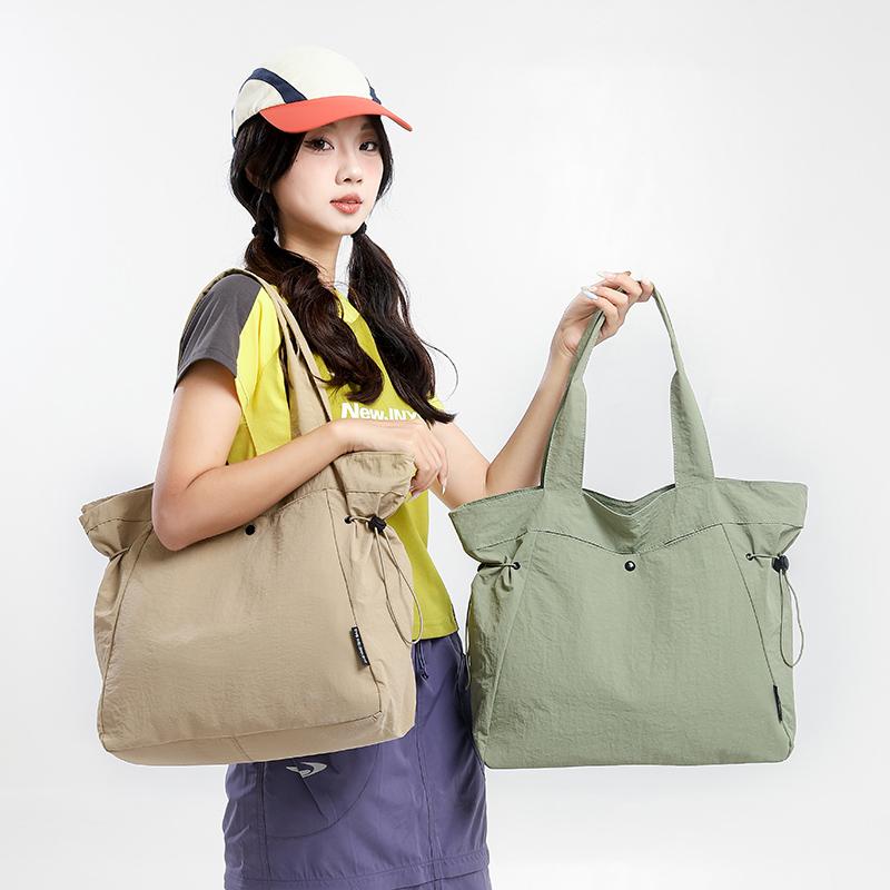 

Nylon Bag Women s Large Capacity Shoulder Bag Student Class Commuter Tote Bag помаранчевий