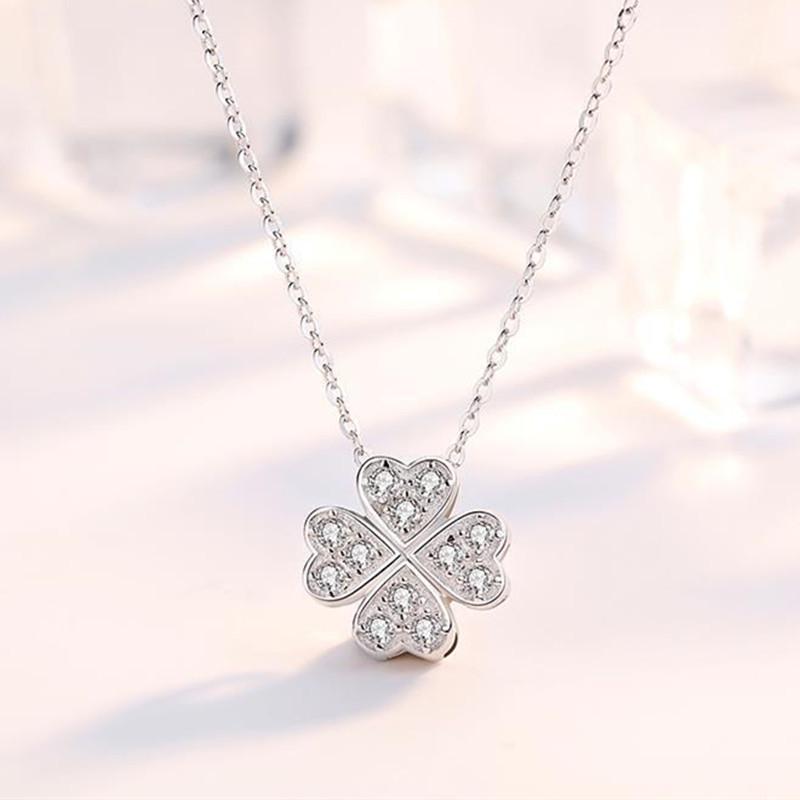 Japanese-Korean Four-Leaf Clover Zircon Pendant Necklace: Women's Simple, Luxury, Versatile Clavicle Chain with Cold Aesthetic.
