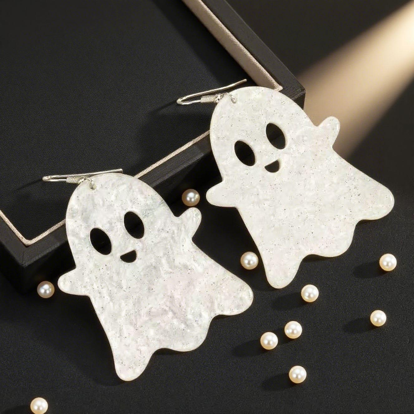 

Ghost Acrylic Niche Earrings Women s Earrings Everyday Celebration Holiday Gifts білий