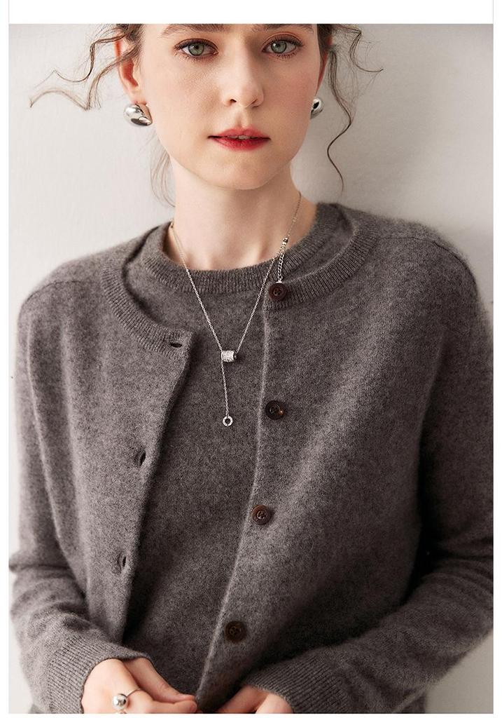 2026 Autumn/Winter Women's Cashmere Cardigan: Round Neck, Saddle Shoulder, Horn Button, Loose Knit Sweater
