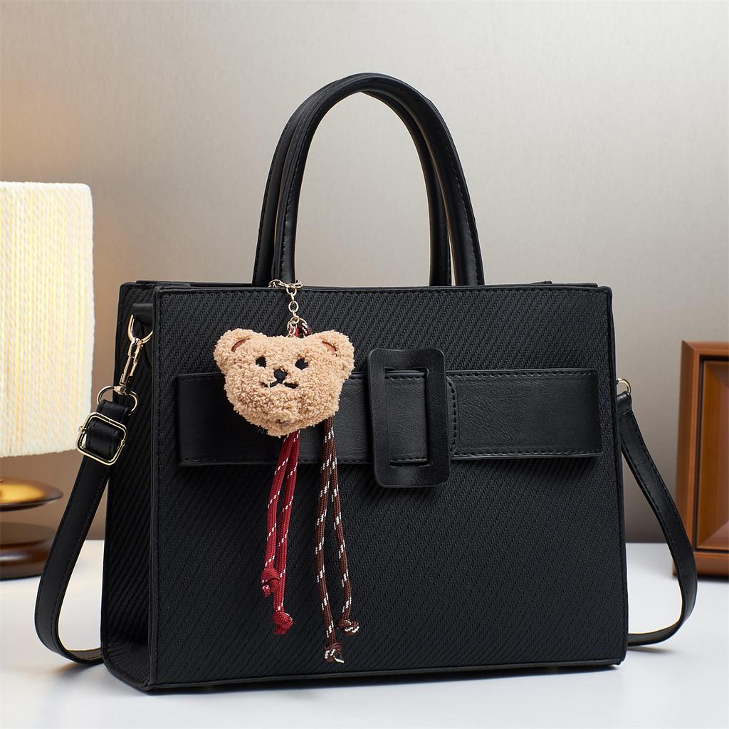 New High Appearance Level Large Capacity Three-piece Set Leisure Commuter Crossbody All-in-one Shoulder Handbag Simple Women's Bag