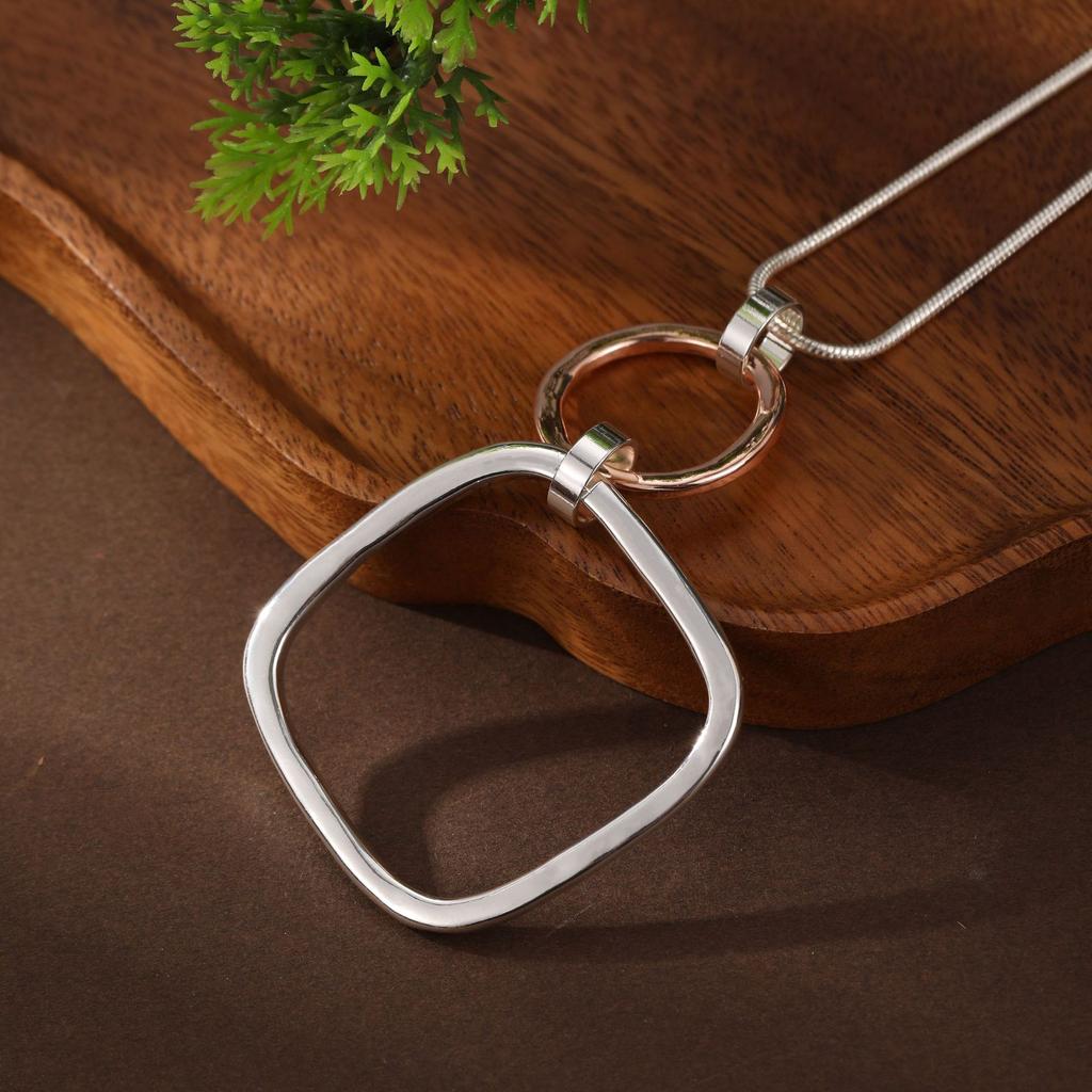 New hollow geometric square ring long pendant, women's high-end irregular long necklace