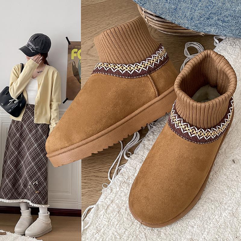Casual Ethnic Style Embroidered Snow Boots Women  Soft Bottom Short Plush Winter New Warm Knitted Chelsea Boots Plus Size 42