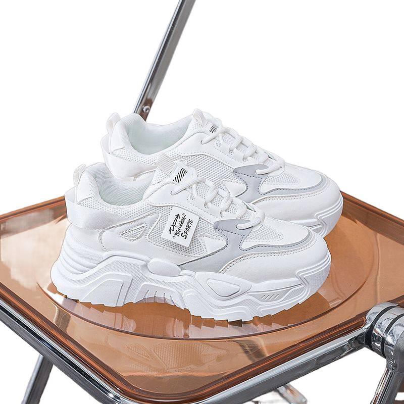 ins Korean version of the new dad shoes girl 2025 autumn student versatile sports shoes street shot casual heightening shoes K819