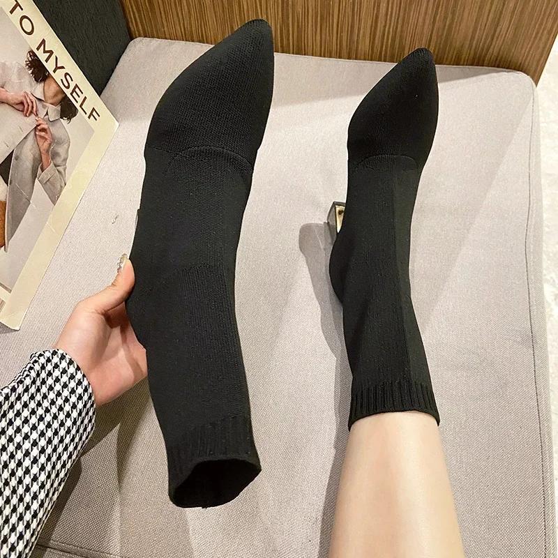 Fashion New Pattern Winter Boots for Women Non Slip Plush Snow Boots Woman Thick Bottom Warm Cotton Shoes Platform Botas Mujer