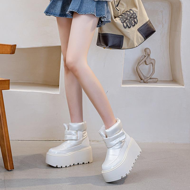 

Женские зимние сапоги в европейском стиле 2024, зимняя новинка, толстая подошва, высота 8 см, до середины икры, водонепроницаемые, нескользящие, хлопковый ш 33 бежевый