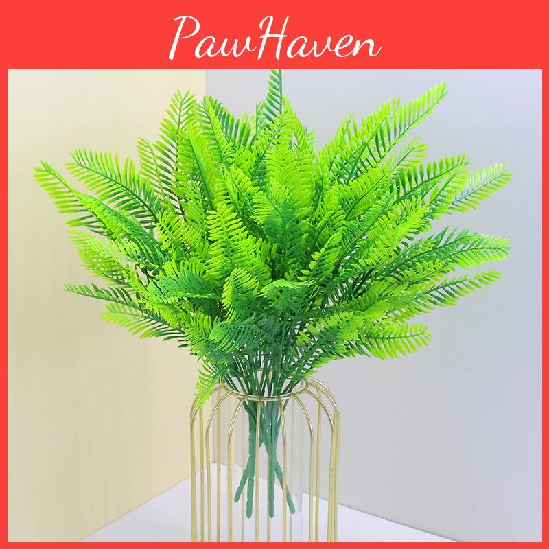 Artificial Fern Plant With Plastic Material For Home Decor And Garden Use