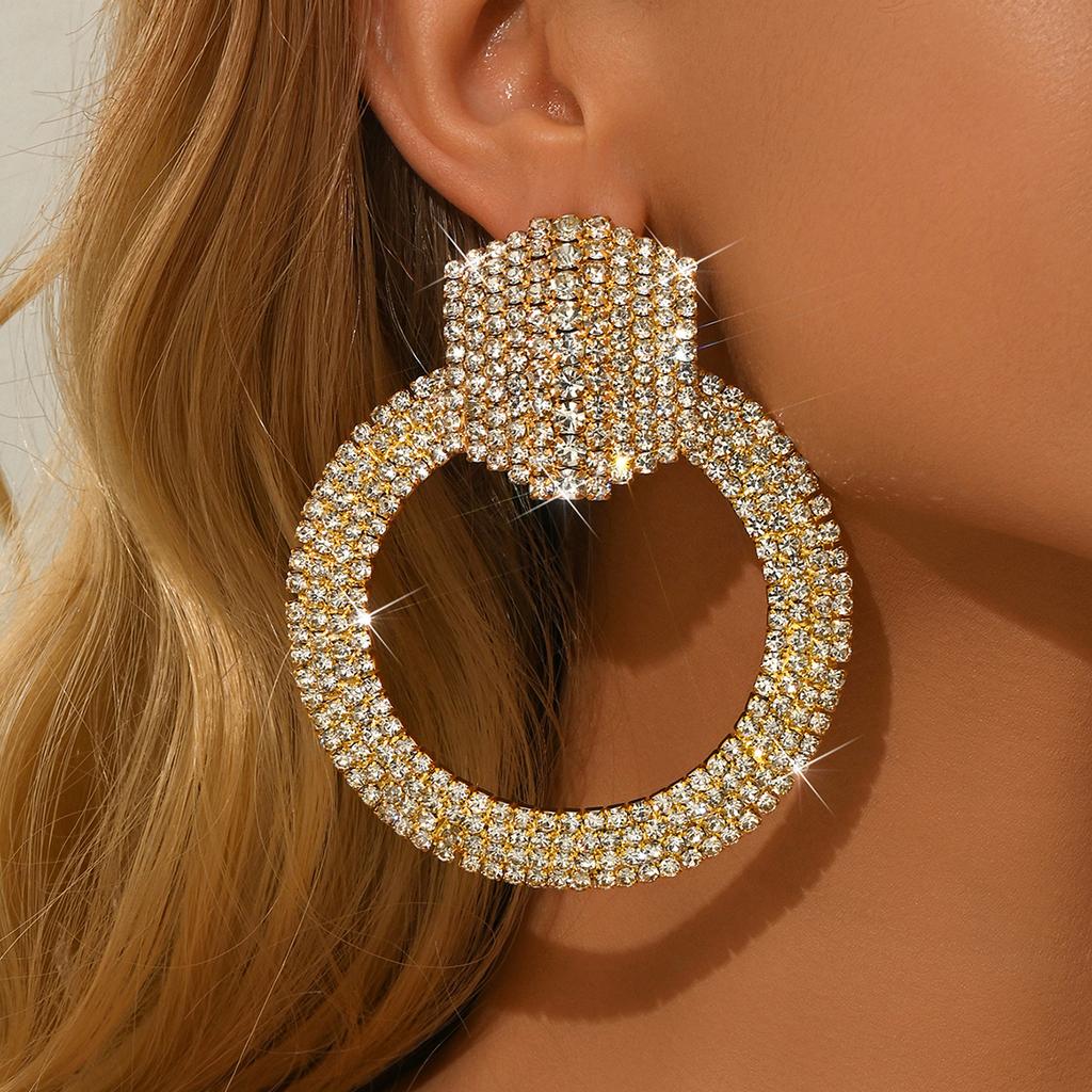 Fashionable irregular rhinestone round earrings with light luxury style design, high-end temperament earrings for women