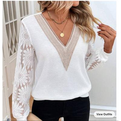 Stilvolles Patchwork-Hemd mit hohler Spitze für Damen, V-Ausschnitt, lange Ärmel, Frühling, Herbst, einfarbiges Blusen-Top