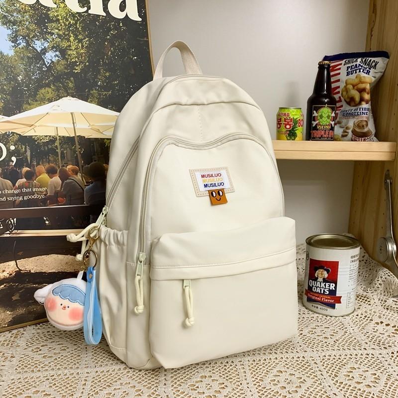 Fashionable Large Capacity Korean Style Backpack Waterproof Nylon School Bag For Men And Women
