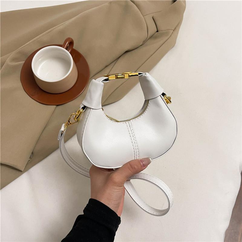 Women's bag niche dumpling bag handbag 2025 spring and summer new versatile fashion shoulder messenger bag small bag