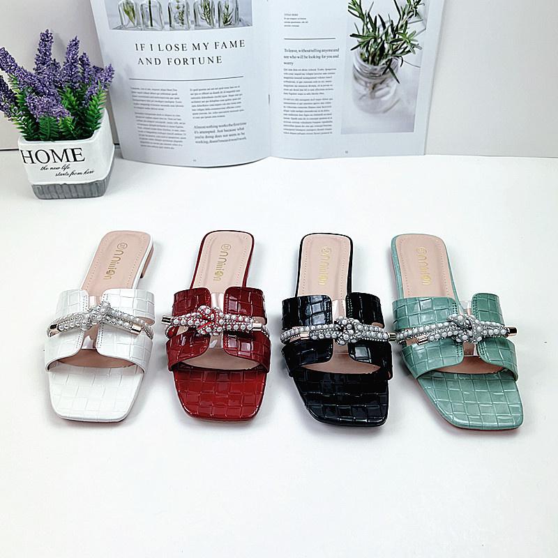 

Летние женские сандалии на плоской подошве, кожаные тапочки, женские туфли на плоской подошве с квадратным носком и жемчугом, тапочки на плоской подошве с кристаллами, роскошная зеленая модная обувь