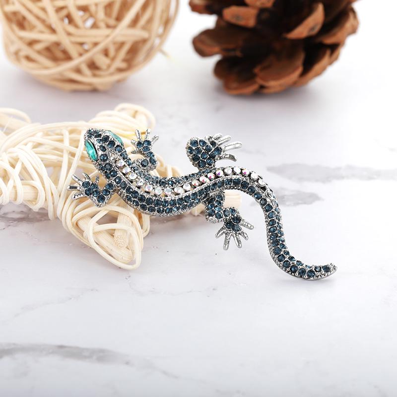 Blucome Vintage Alloy Sliver Lizard Shape Brooch Hijab Pins Full Crystal Wedding Suit Collar Clip Souvenirs Women Brooch Gift