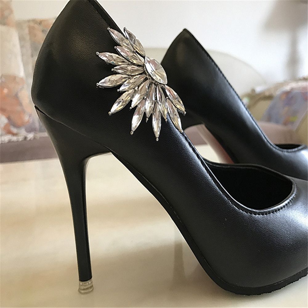 2PCS Shoe Accessories Pearl Brooch Shoe Clip Wedding Shoe Decorations Charm Buckle Shiny Decorative Clips