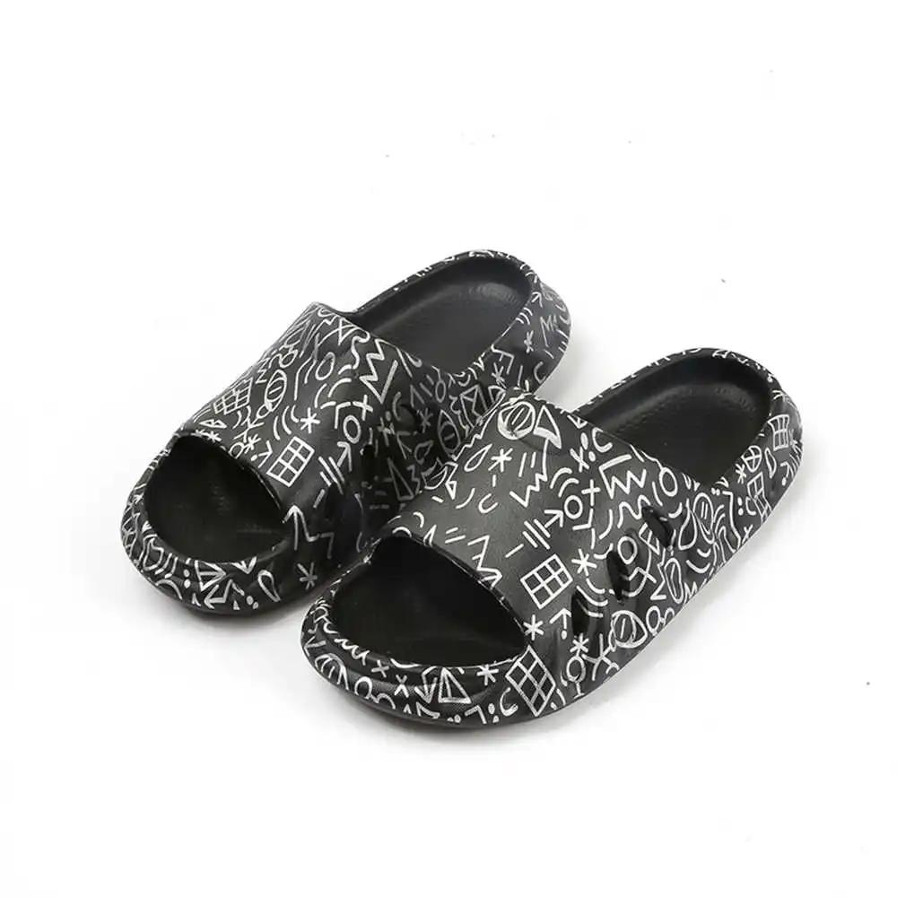 Fashion Bathroom Bedroom Sports Man To Walk Resort Sandals Shoes Anti-slip Slippers Sneakers Shoos Athletics Vintage Best Sellers