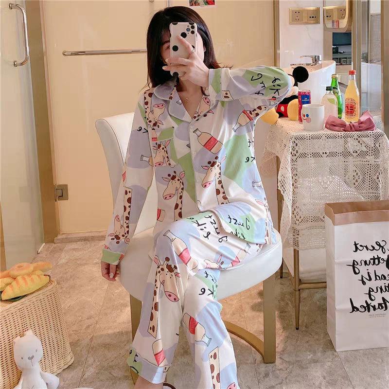 Middle-Aged Mom Long Sleeve Pajamas - Green Plant Series Cardigan, Loose Plus Size Home Set for Women, Spring/Autumn.