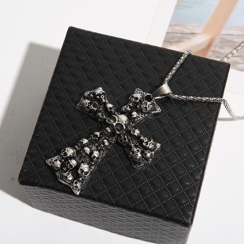 Stylish Punk Gothic Skull Cross Vintage Pendant Necklace For Halloween Celebrations