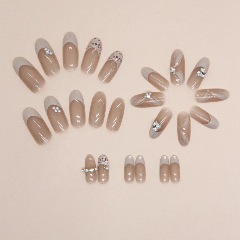 24 Pcs Oval Sweet Girl Small Fragrant Wind Diamond Nail Art Plaid Pile Diamond False Nail Finished Wear Nail