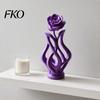 Platzsparende Schreibtischdekoration 3D-gedruckte Rosen-Skulptur, Hohlvase Blumenkunst-Figur mit matter Oberfläche, Künstlerische Blumenskulptur Minimalistisch