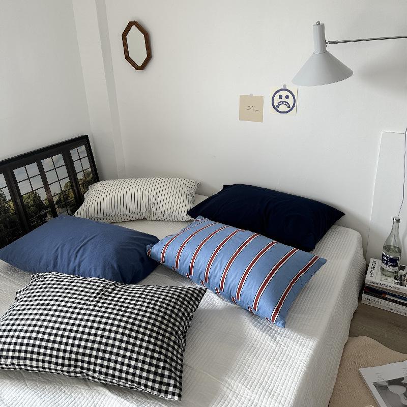 Pure Cotton Pillow Set: Includes Single 48x74cm Pillowcase, Pair of Pillow Inserts, Liner, and Cover.