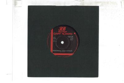 7inch Record GARY NUMAN  Remember I Was Vapour  On Broadway SAM126 BEGGARS BANQUE 1980 UK Rock Used
