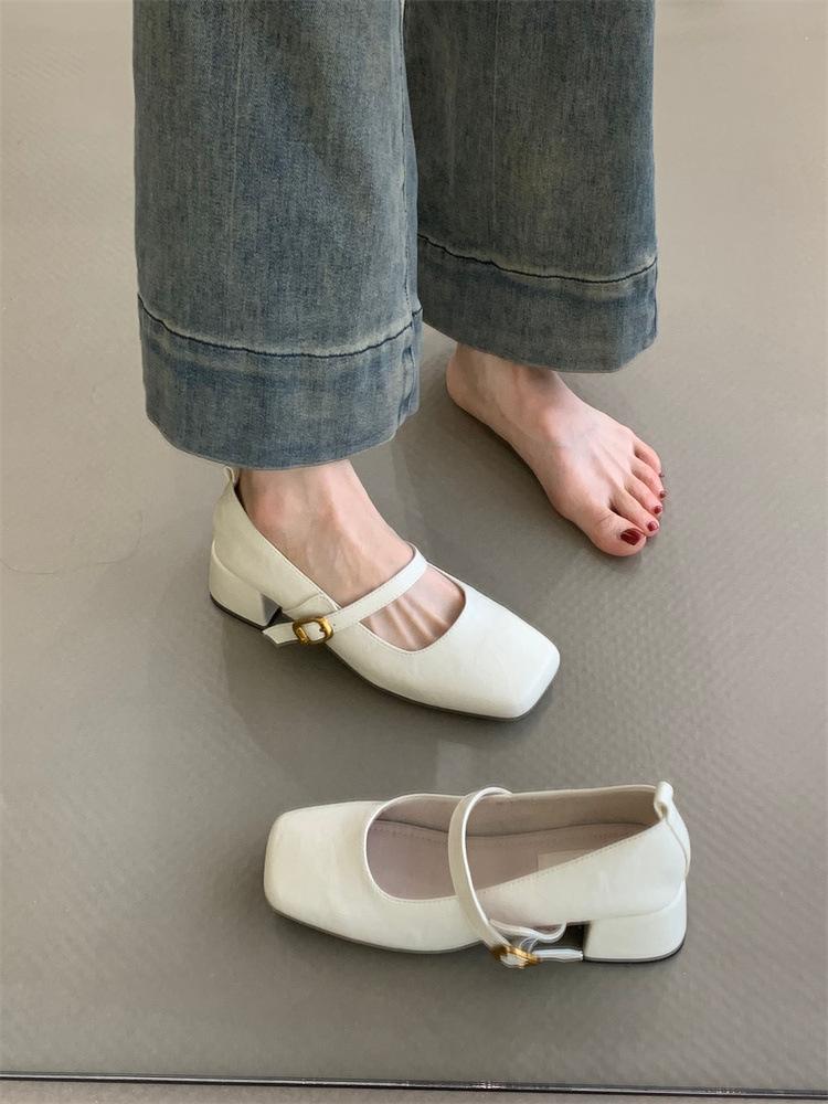 

Ретро туфлі Мері Джейн на товстому підборі 2024 весна та осінь нові французький темперамент елегантні зі спідницею квадратний носок неглибокий виріз вечірні туфлі 39