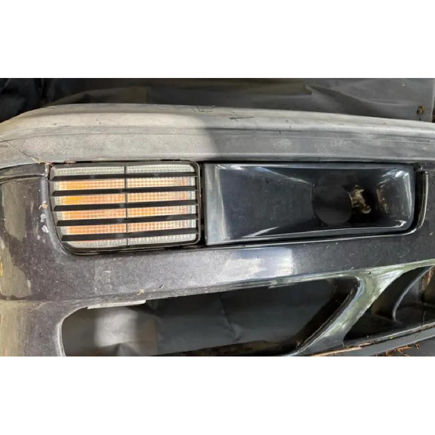 One Pair Front Signal Indicator Light Grille Cover For VW MK3 Golf Vento Jetta VR6 GTI - Auto Accessory Replacement Part