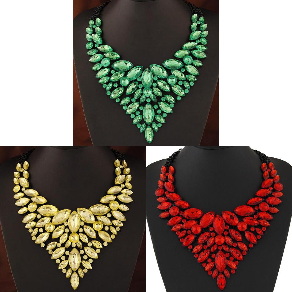 Fashion Geometric Alloy Pendant Necklace For Women With Gemstone Accents