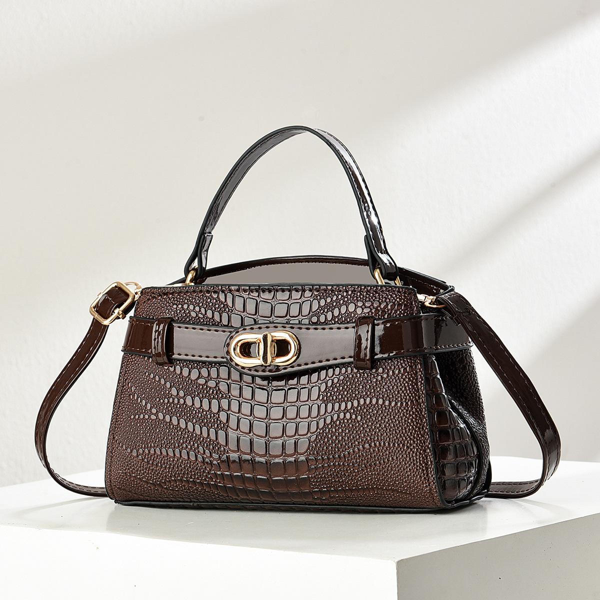

Атмосферная легкая роскошная высококачественная мягкая прочная модная изысканная легкая сумка-кроссбоди на плечо для通勤 и активного отдыха с узором крокодила кофейный