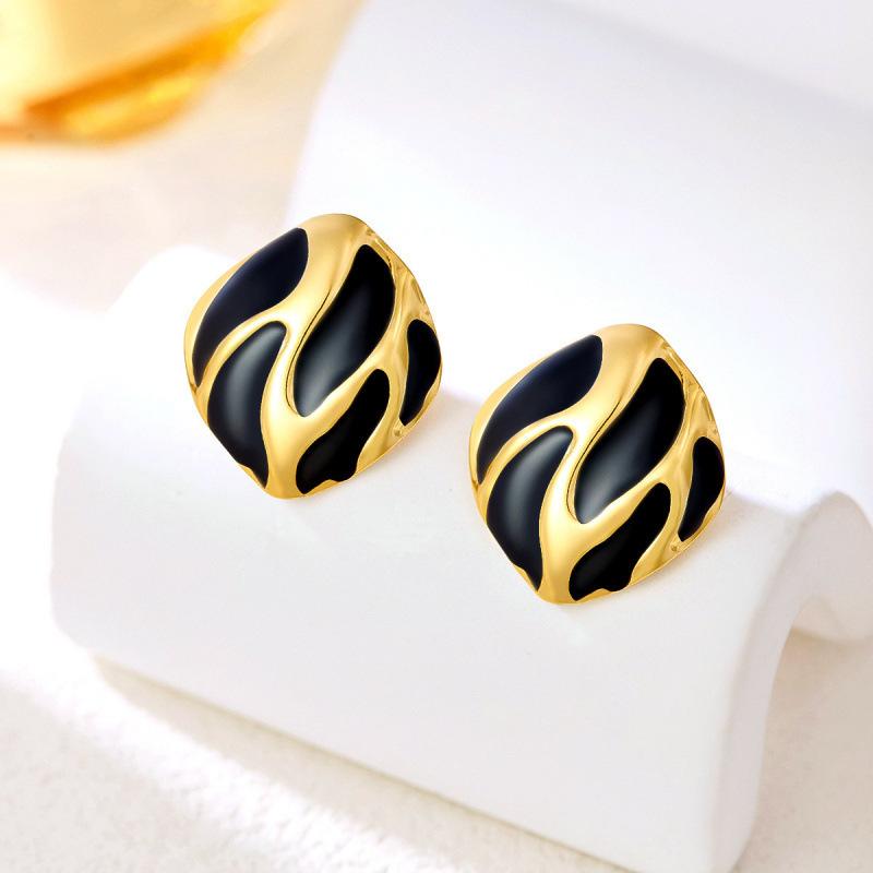 New retro irregular square personalized stud earrings, European and American style personalized exquisite oil dripping earrings, ear jewelry
