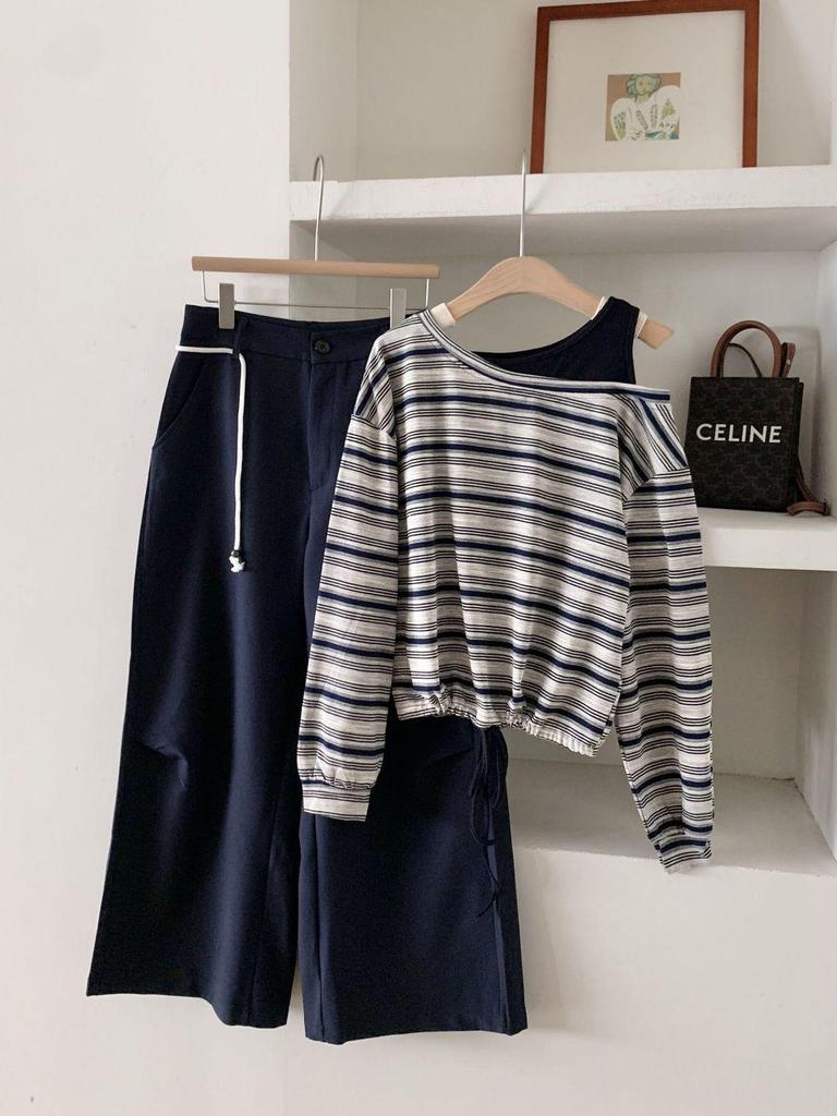 2025 Summer Women's Striped Off-Shoulder Long-Sleeve T-Shirt - Versatile, Simple, Slimming Top for Commute