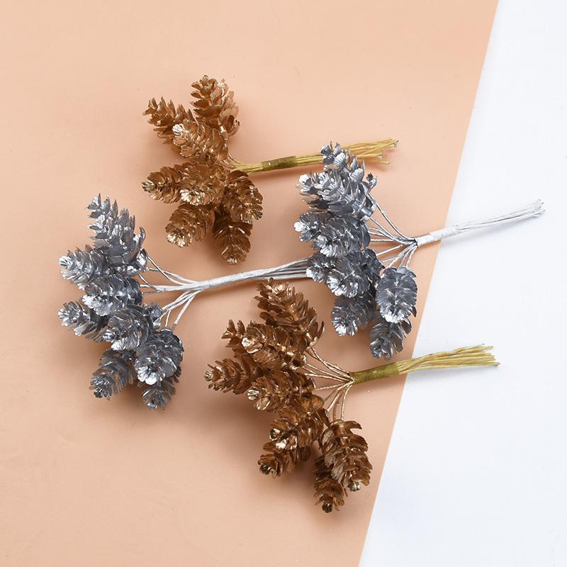 10 STÜCKE MINI Tannenzapfen Weihnachtsdekorative Künstliche Pflanzen Hochzeit Heimdekor Brautzubehör Ausverkauf Haushaltsprodukte