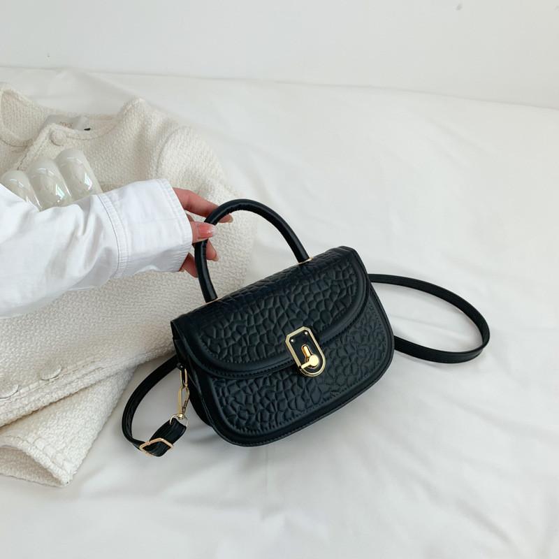 

Міська Шик Сумка Пу 2023 Нова Міні Ретро Сумка з Текстурним Дизайном Чорного Кольору чорний