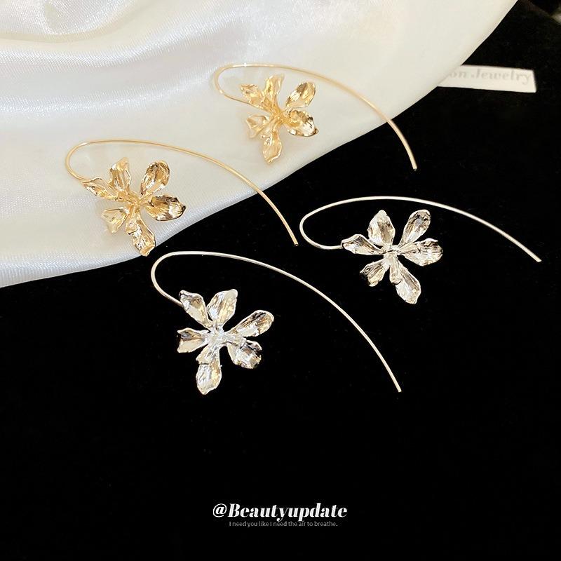 New French Iris Flower Earrings Light Luxury Niche Elegant Temperament Earrings Fashion High-end Earrings Women
