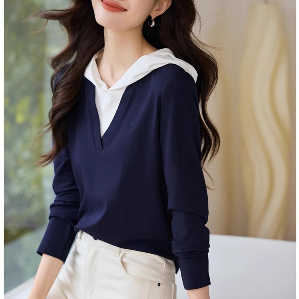 Contrasting Color Fake Two-piece Hooded T-shirt In Autumn New Casual Design Loose and Versatile Long-sleeved T-shirt for Women