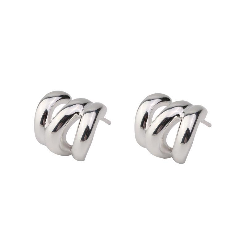 Women's Multi-layer Wave Glossy Stud Earrings - High-End Retro Style