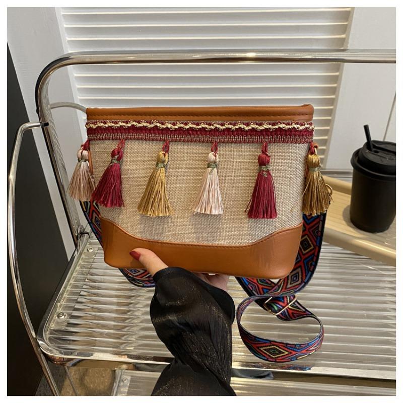 Niche Artistic Trend Single-shoulder Bag Crossbody Bag Ethnic-style Small Square Bag for Women's Underarm Commuting