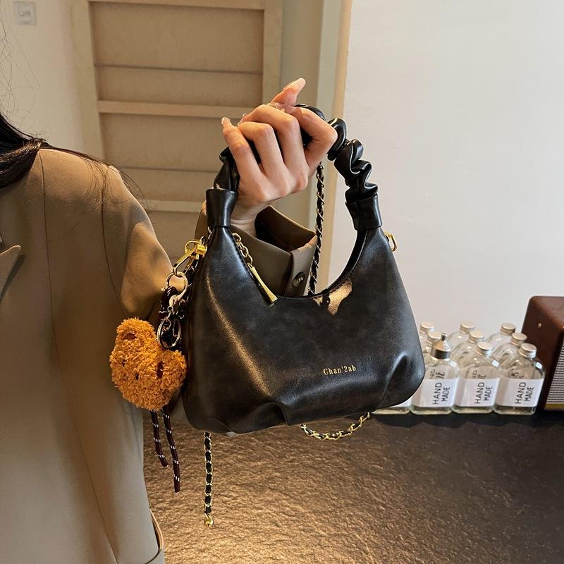 Premium Foreign Style Niche Bag Women's 2025 New Versatile Chain Messenger Bag Exquisite Super Fire Pleated Handbag