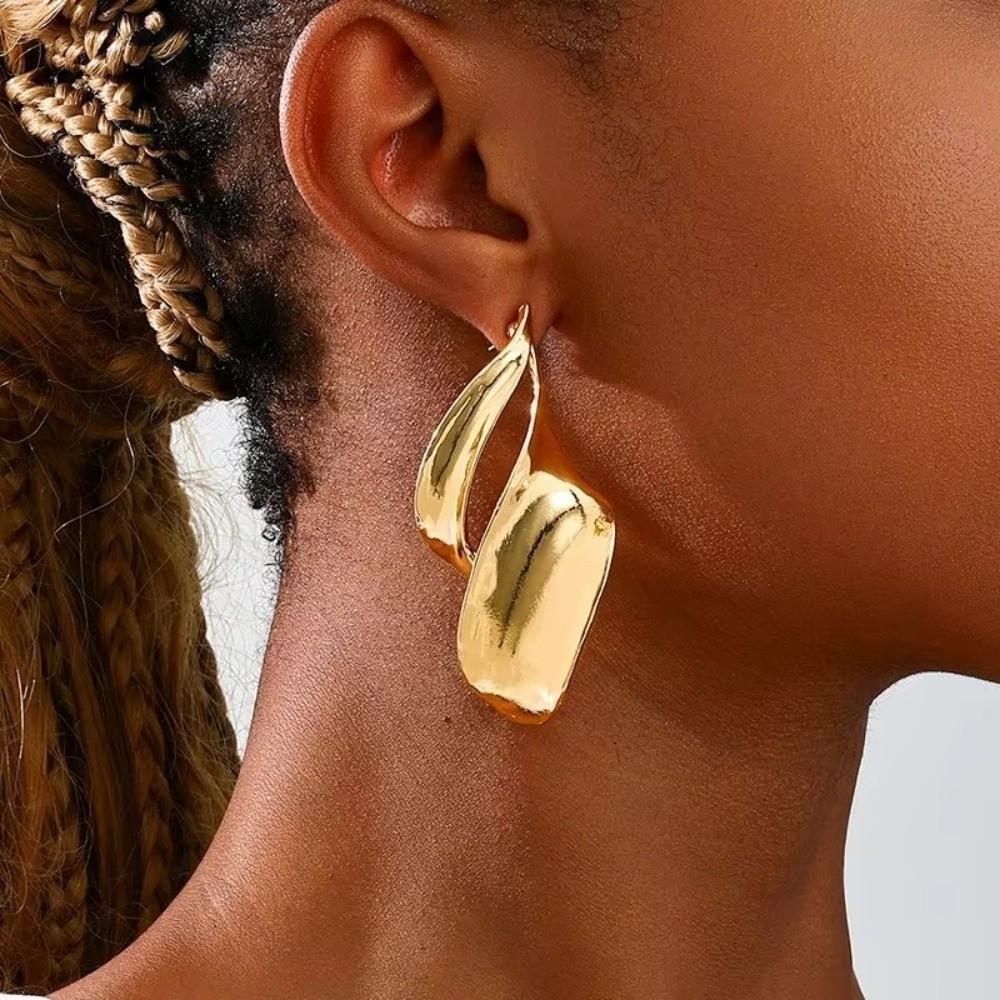 Exaggerated Design Twisted Leaf Earrings Light Luxury Vintage Dangle Earrings Women