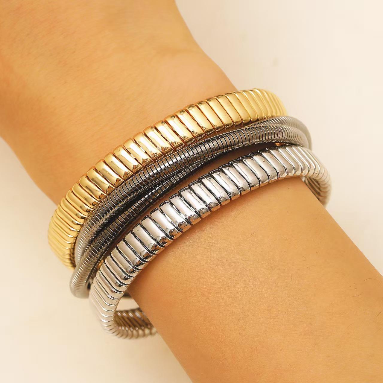 

Европейско-американский металлический панк пружинный ожерелье браслет