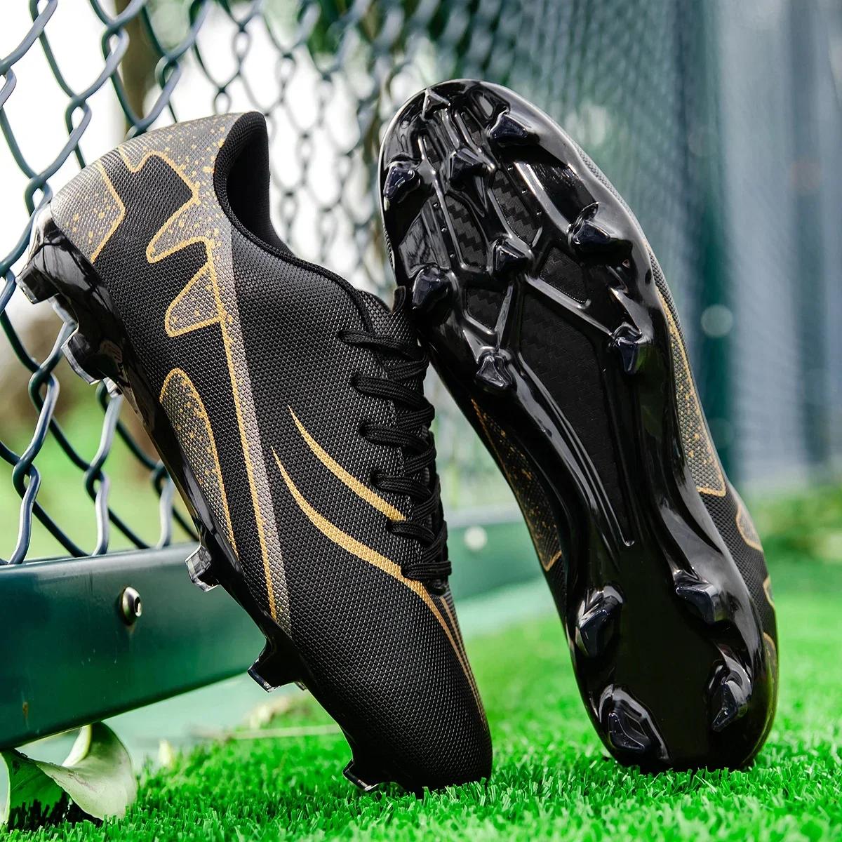 

New Men Football Boots Match Non-Slip Boys Ankle Soccer Shoes Professional Comfortable TF/FG Sneakers Match Sports Shoes Unisex 35