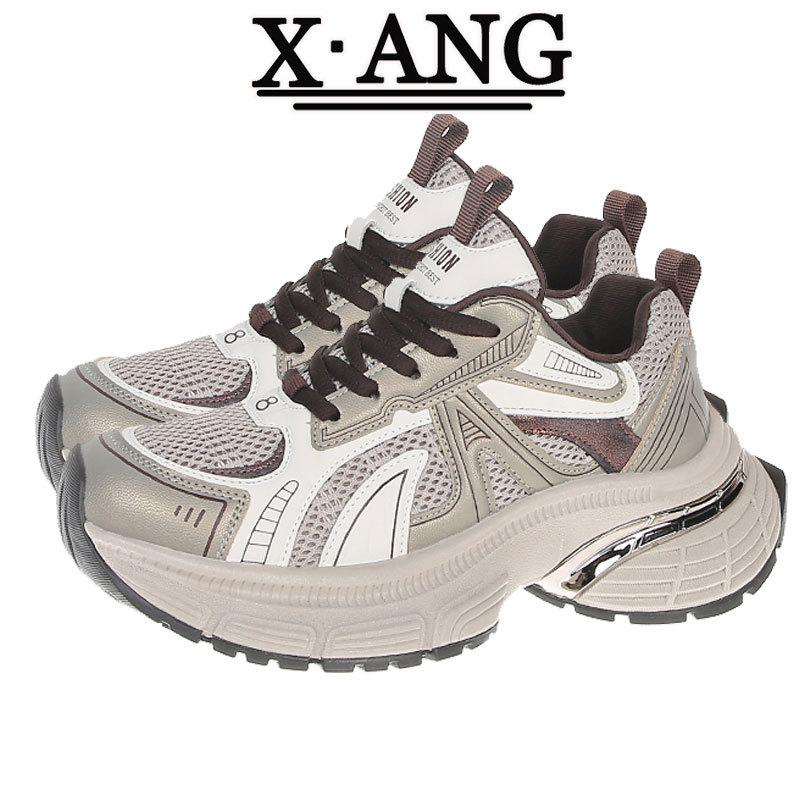 

Suction film sole leather dad shoes children s versatile casual sports shoes spring new thick-soled heightening women s shoes 40