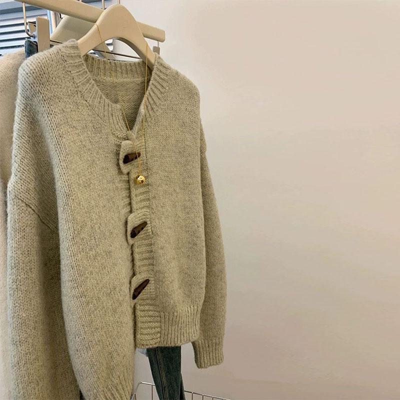 Retro Button Sweater Jacket Women In Autumn and Winter Lazy Small and Short Knitted Sweater Inside Cardigan for Women
