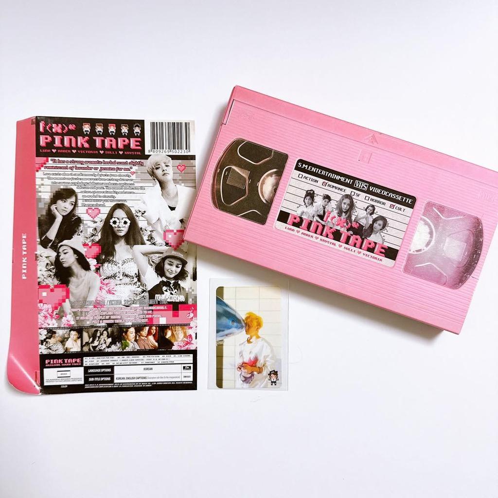 [USED] Limited Edition f(x) Pink Tape Album Booklet + Amber Trading Card